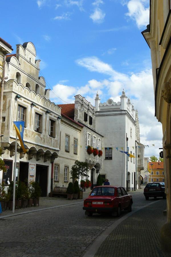 Apartmany U Sv. Floriana Slavonice Exterior photo
